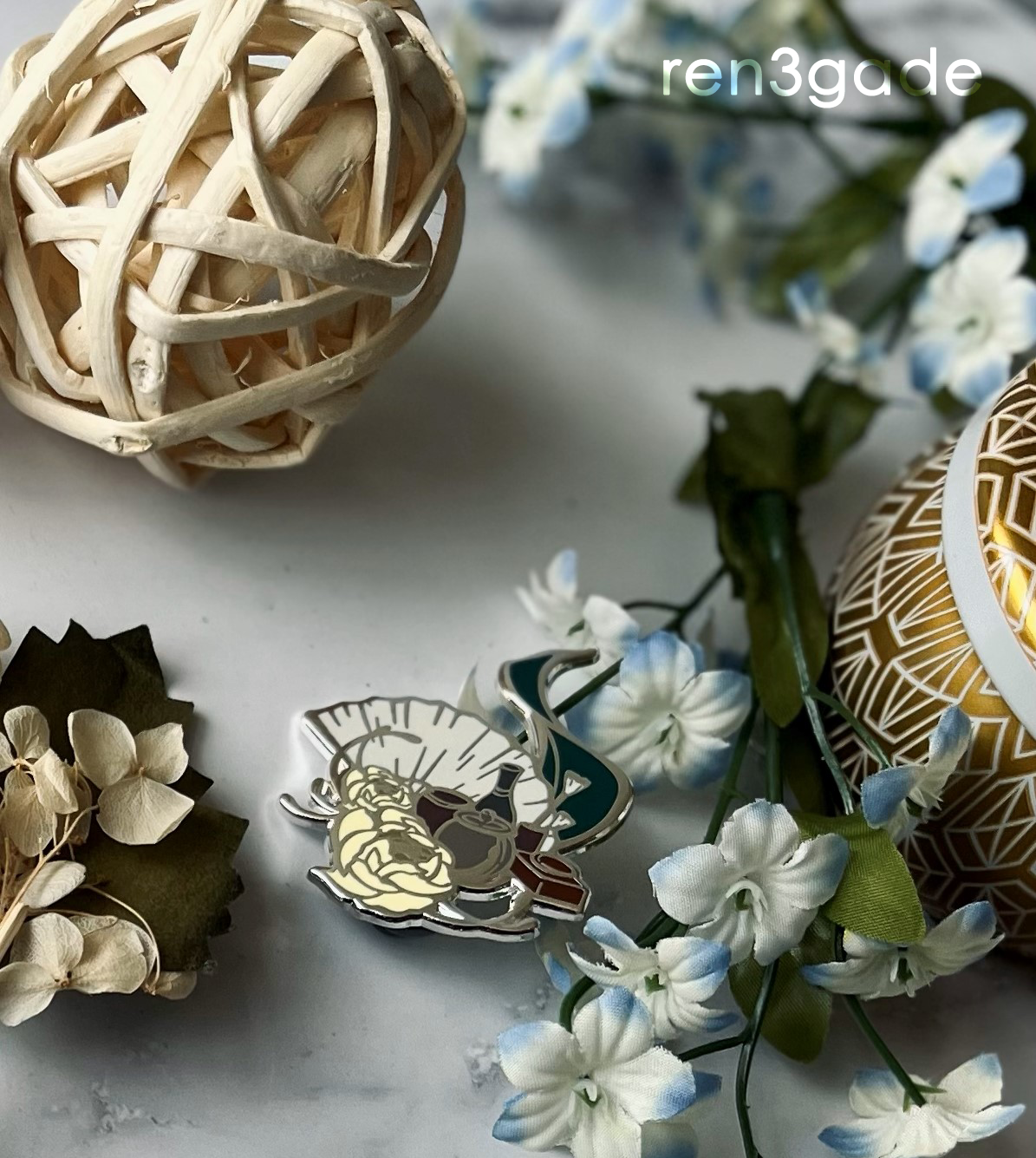 Heart's Desire :: a Word of Honor Pin
